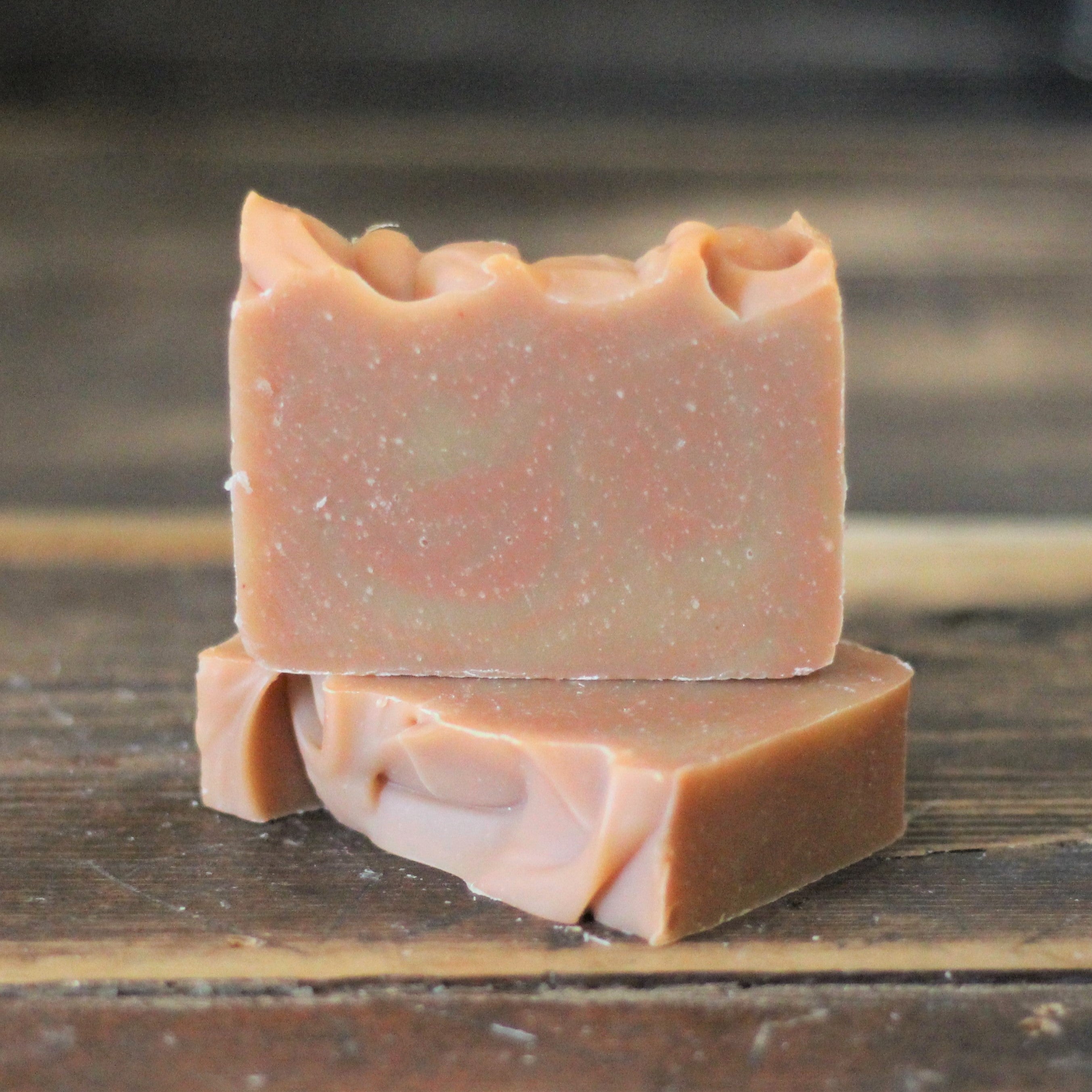 A Hot Pink Mess Soap Bar – Natural Soap with Warm Cinnamon & Peru Balsam