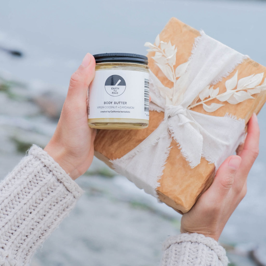 Body Butter + Mother of Pearl Spoon Gift Set