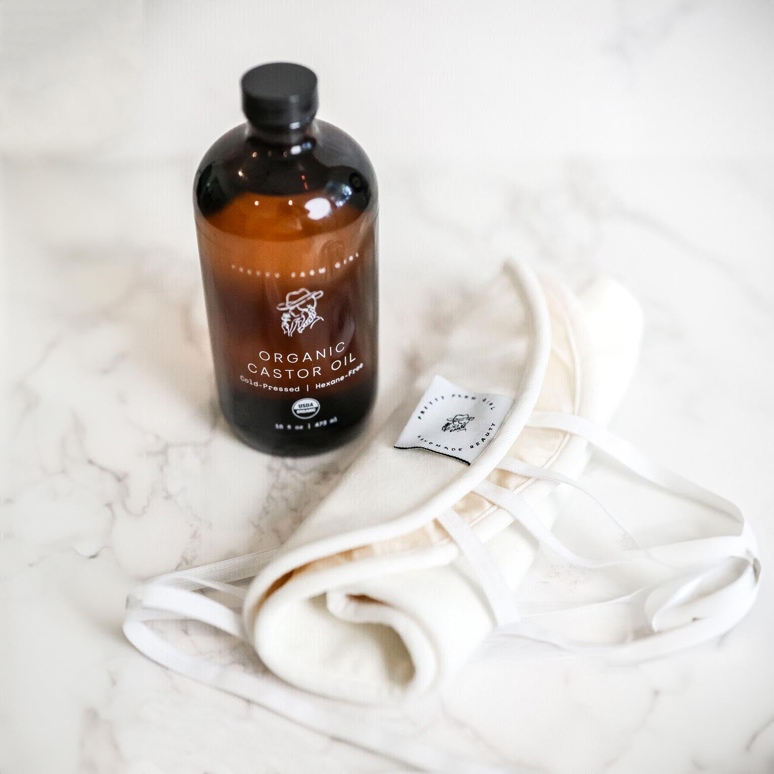 Organic Castor Oil + Cloth Pack Bundle – Liver Detox & Wellness Kit