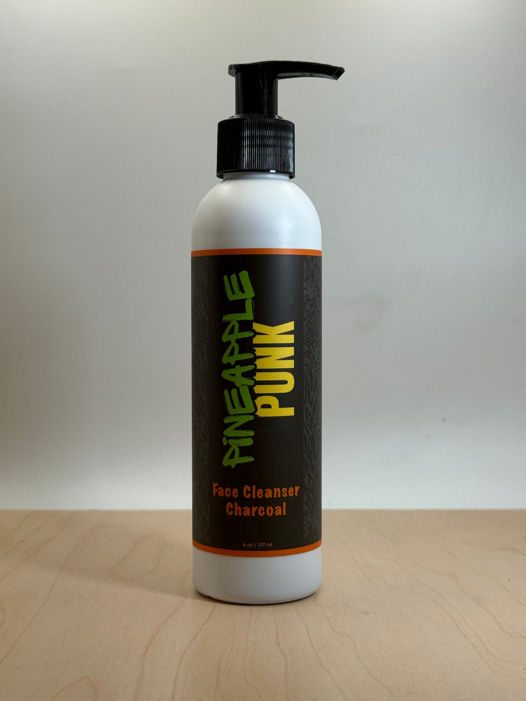 Activated Charcoal Face Cleanser – Natural Acne & Pore Cleanser
