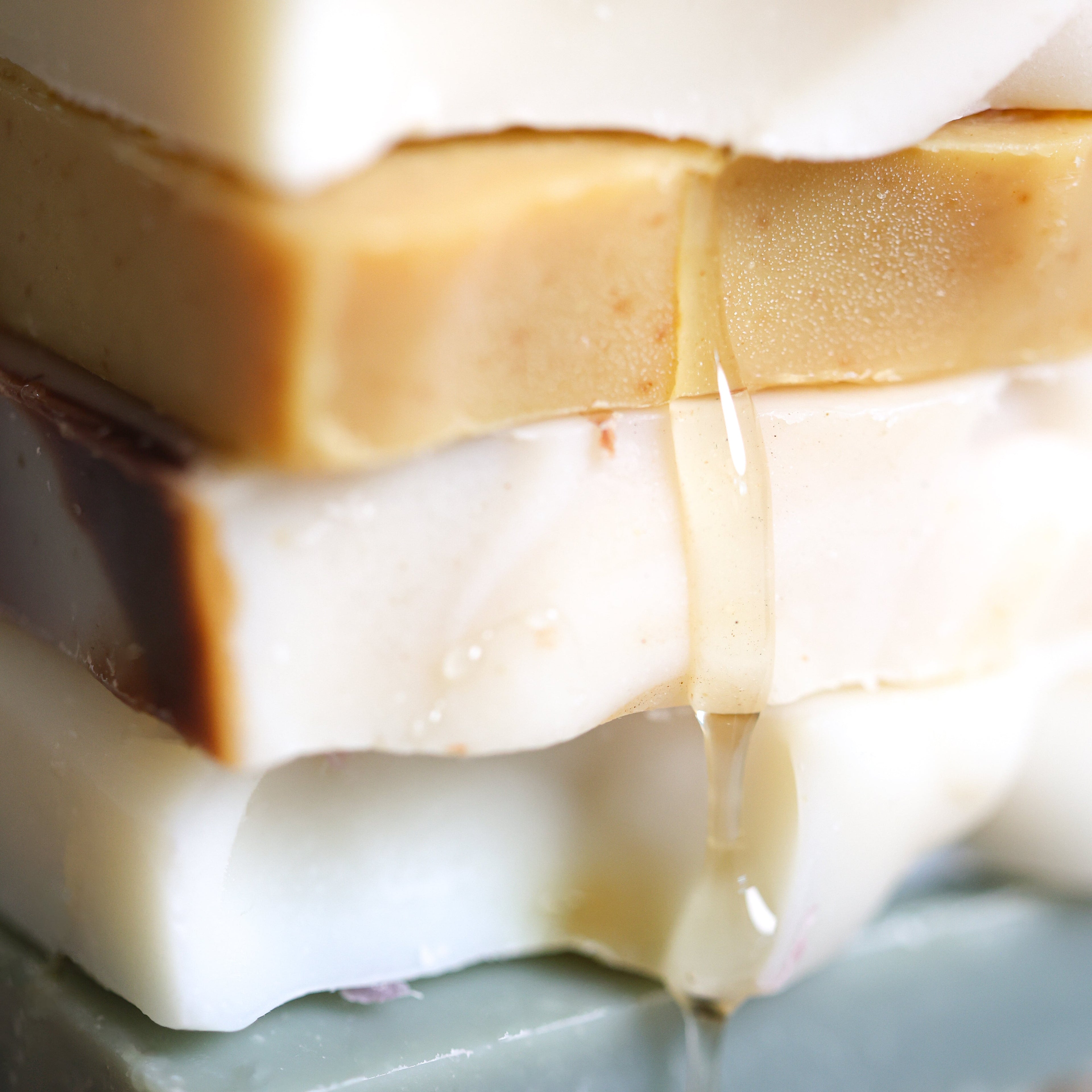 Honeycomb Harvest Goat Milk & Tallow Soap Sampler – Honey-Infused Handmade Soap Gift Set