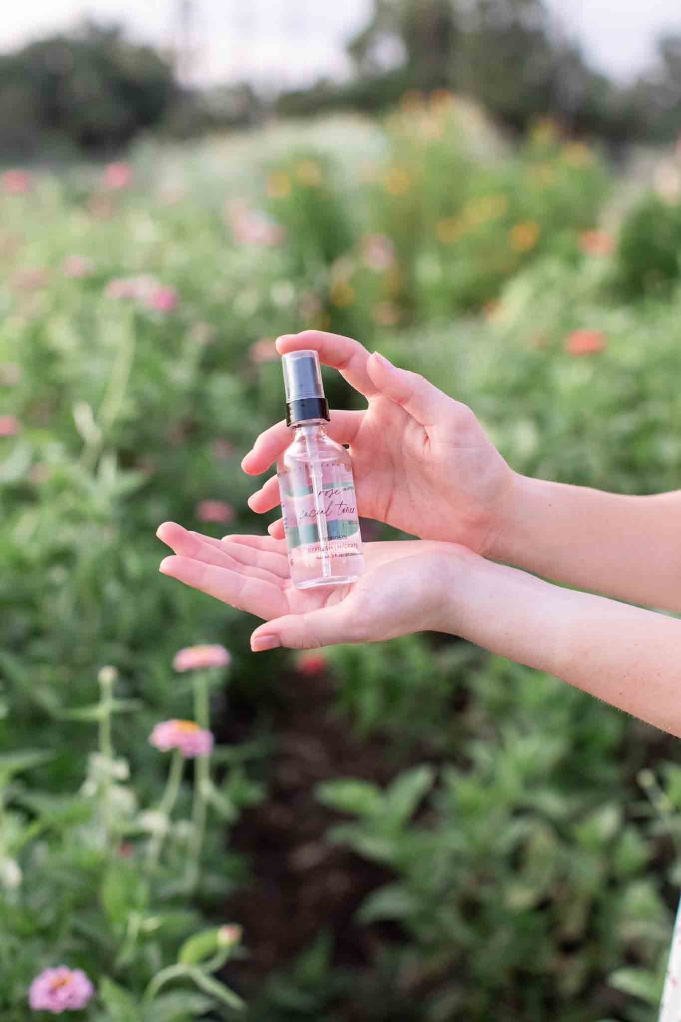 Organic Pure Rose Facial Toner – Hydrating & Balancing Rose Water Toner