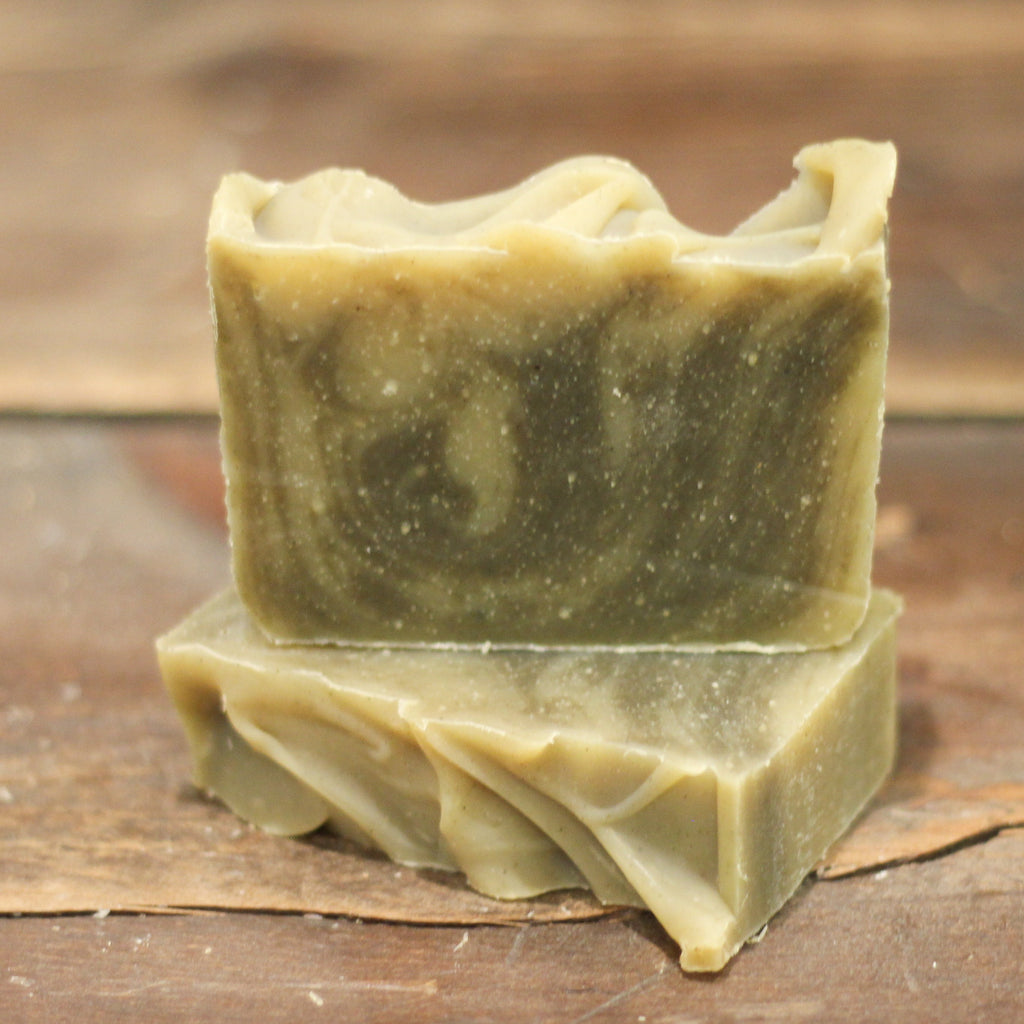 U Dawg – All-Natural Dog Shampoo Bar for Itchy Skin, Shedding & Bug Repellent