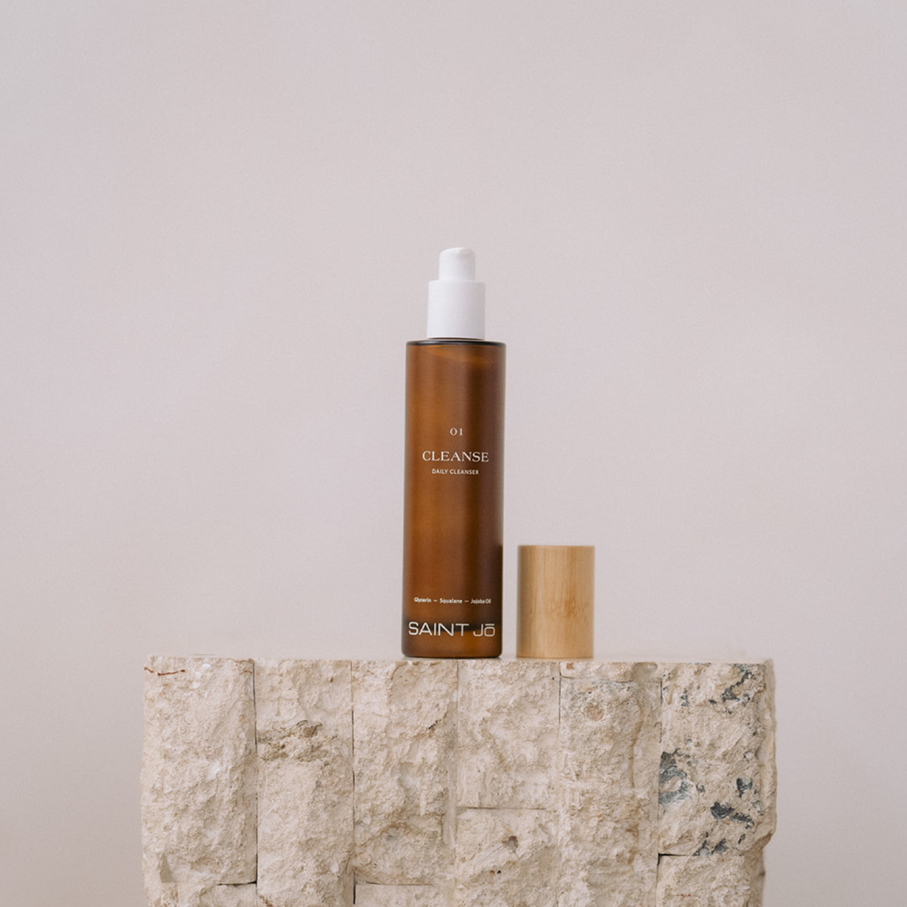 01 CLEANSE — Nourishing Facial Cleanser